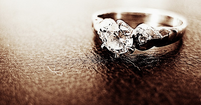 investicijski-dijamanti-zlato-slika